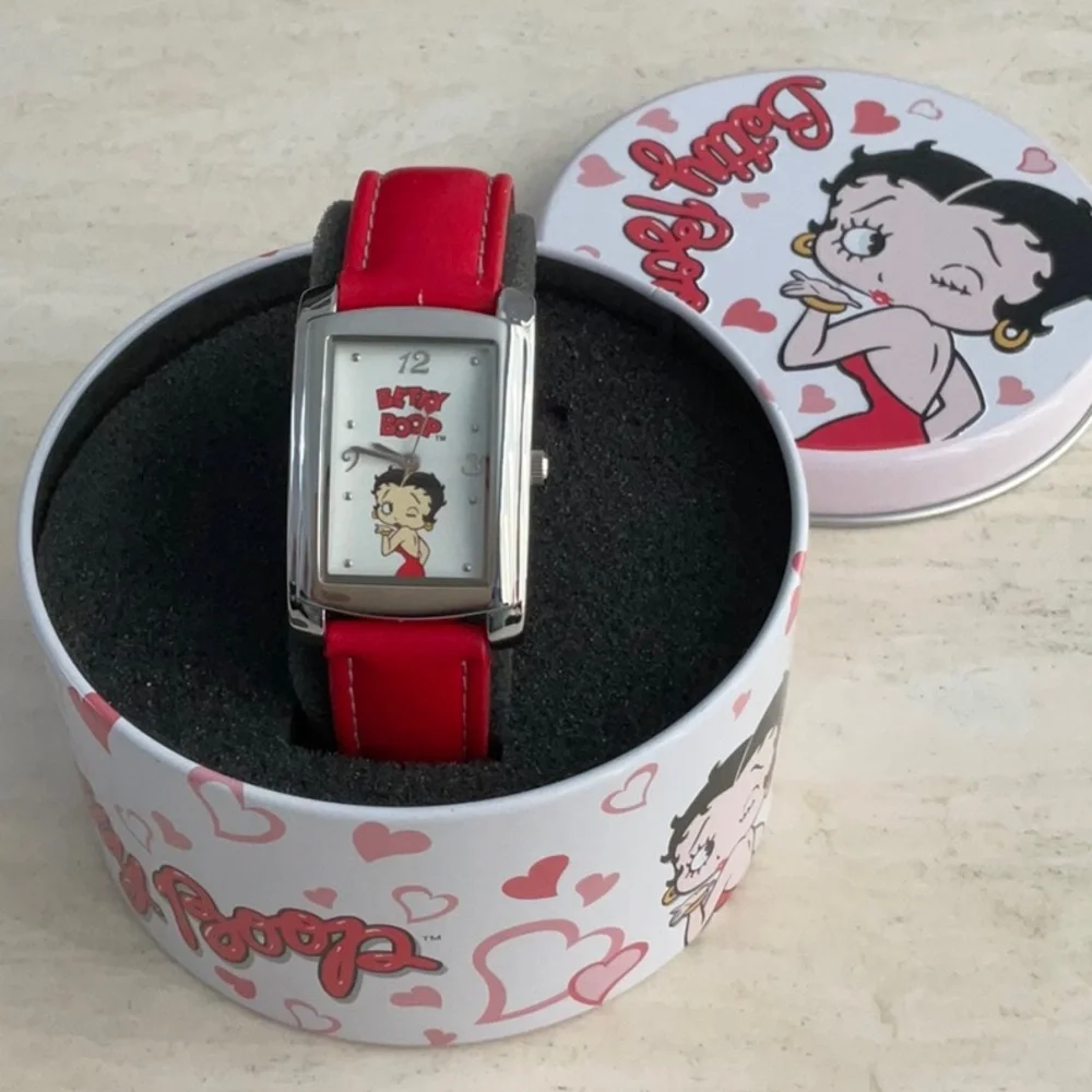 Betty Boop Watch Red Wristwatch Heart Kiss Large Face New Vintage